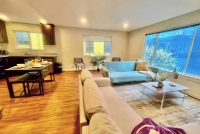 Image de 4br/4ba Queen Anne Retreat & Easy Port Access!