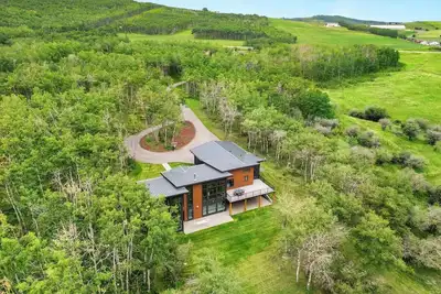 Image de Private Retreat w/ Gym, Office, Garage, Deck