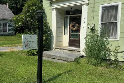 Image de Charming 3-bedroom home with 3 TVs/WiFi in quintessential Cavendish, Vermont!