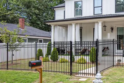 Image de The Heights Compound - Near Mercedes Benz Stadium & State Farm Arena!