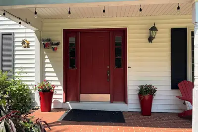 Image de Charming 3-bedroom house in wonderful Moreland Hills with a shared pond & trail