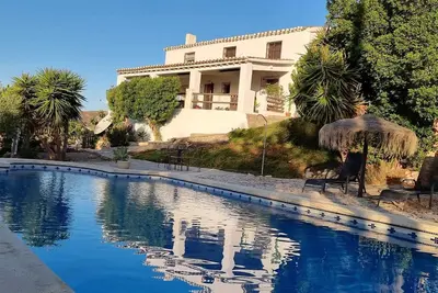 Image de Restored miller's house, private pool and gardens, very quiet, pets
