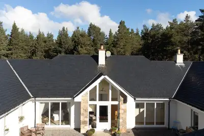 Image de The Bell House - Highland hot tub lodge