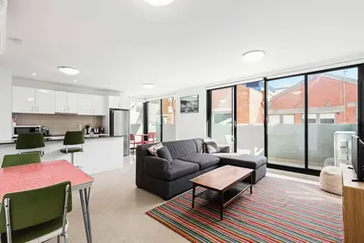 Image de Prime Soho Apt @ Heart of Geelong Cbd w/ parking