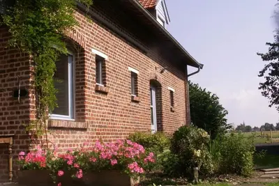 Image de Gîte au calme avec jardin, Wifi et parking près de Lille