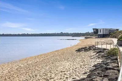 Image de Luxury Beach House With Bay Views, Rooftop & Lift