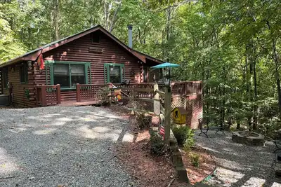 Image de Cozy 2-bedroom, one bath cabin in amazing Blue Ridge with Wi Ac
