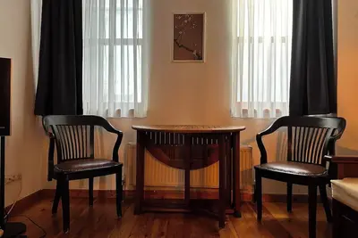Image de 2Br/2Ba, Ground Flr of Historical Building, Galata