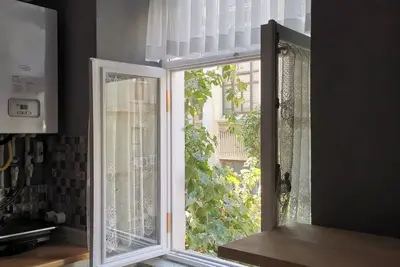 Image de 2nd floor 3+1, 2 bathrooms, Galata tower with balcony 20 steps