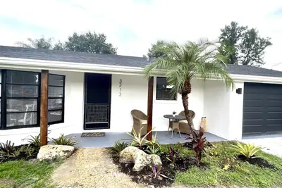 Image de Very bright 3-bedroom pool villa, close to siesta Key beach