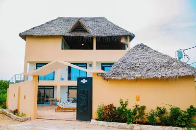 Image de 6-bedroom bed & breakfast in lovely Zanzibar with WiFi, Ac, Swimming Pool,
