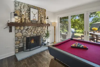 Image de Blue Hill Farm|Dock Slip|Hot Tub|9 Beds|Pet Friendly