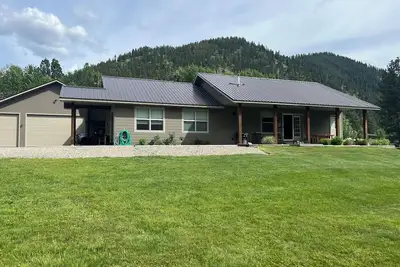 Image de Charming 3-bedroom house in beautiful North Fork, Id