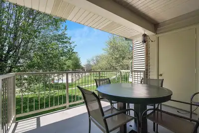 Image de Foothills Tranquility | On-site Amenities Access