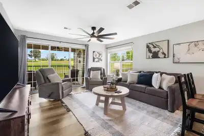 Image de Catch the Sunrise – Branson Mo - Holiday Hills - 2bd Condo!