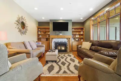 Image de Taneycomo Retreat | Lakefront Condo