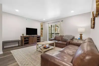 Image de Hillside Duo | 2 Units in The Vineyards Resort