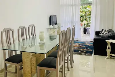 Image de Acomodação Perfeita Entre Copacabana e Ipanema: 3 Qtos Varanda Wifi Garagem