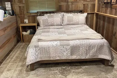 Image de Cozy studio in welcoming Hickory with Ac, WiFi