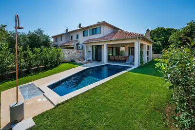 Image de Superbe maison à Bale avec sauna