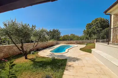 Image de Superbe maison à Bale avec WiFi