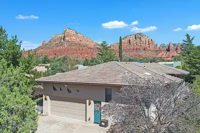 Image de Discover Sedona Peaceful Oasis: a serene 3br retreat with stunning Red Rock views.
