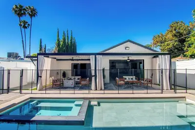 Image de Charming 3-bedroom villa in wonderful Los Angeles with Ac, WiFi