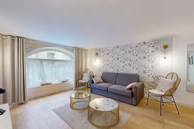 Image de Tbs 94 - Appartement au style épuré et sophistiqué