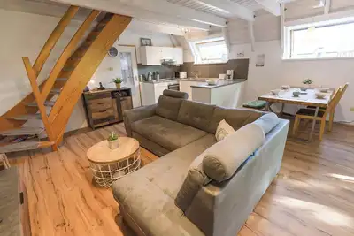 Image de Vacation home Opi Huck Stroot 42 with a beautiful garden and close to the beach.