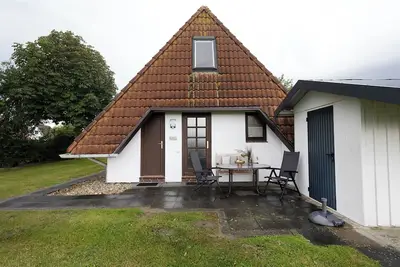 Image de Vacation home Lichtes Haus am Feld. With two terraces and close to the coast.