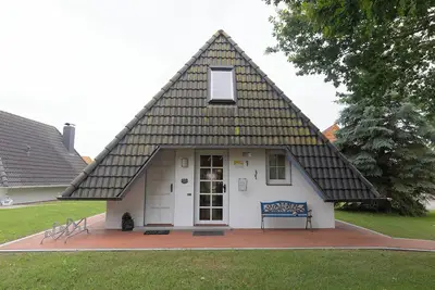 Image de Vacation home Medemsand 1, idyllic and in the middle of the action.