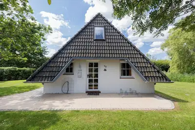 Image de Vacation home Medemsand 12, perfect for children and cozy.