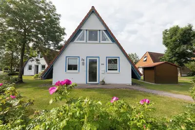 Image de Vacation home Meyer. Charming and with a wood-burning stove.