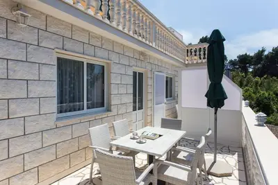 Image de Apartments Villa Dingač-Borak - Standard Two Bedroom Apartment with Balcony No. 5