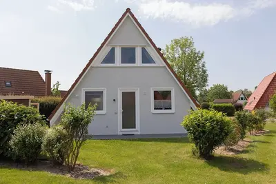 Image de Vacation home Ebb & Flow. Bright and tasteful.