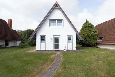 Image de Vacation home Tegeler Plate 4, charming and close to the beach.
