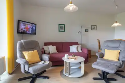 Image de Vacation apartment Kleine Auszeit. Charming and on the dyke.