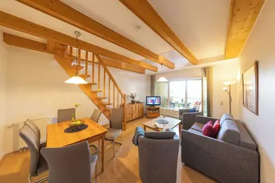 Image de Vacation apartment Lili Marleen. Flooded with light and on two levels.