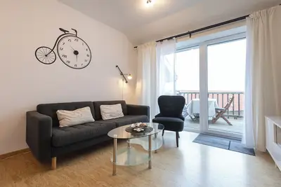 Image de Vacation apartment Wremer Bogen 9-3-6. High above the dyke and with charm.