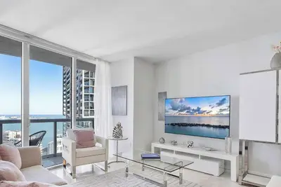 Image de Mvr - Ocean & River Views, Boutique Apt, Spa, Pool