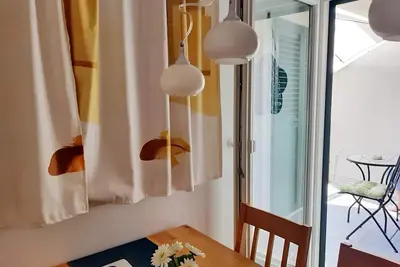 Image de Apartments Trstenica-One Bedroom Apartment with Balcony and Sea View ( G )