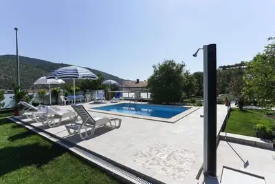 Image de Villa Celenca - Two Bedroom Apartment with Balcony and Sea View - A3
