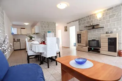Image de Apartment Meri - Two Bedroom Apartment with Balcony