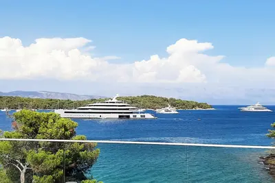 Image de Hedonistic villa and a unique view from the terrace that changes 24 hours a day