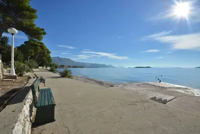Image de LaidBack Apartments - Comfort One Bedroom Apartment with Balcony and Sea View (Green)