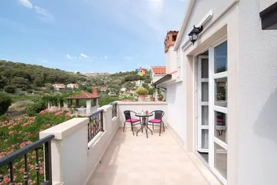 Image de Apartments Mare- One Bedroom Apartment with Terrace A2 (St)