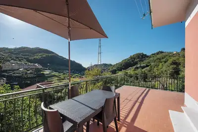Appartement 'Cà Teodoi' avec vue sur la mer, Wi-Fi et climatisation