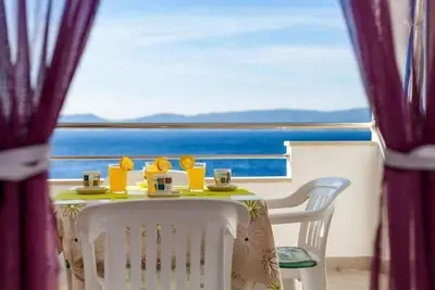 Image de Apartments Nena (St) - Standard One Bedroom Apartment with Balcony and Sea View (A2)