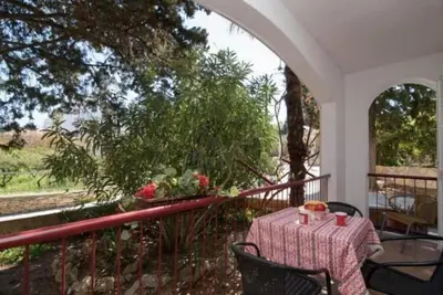 Image de Apartments Boguvila - Two-Bedroom Basic Apartment with Terrace (A1) - (St)