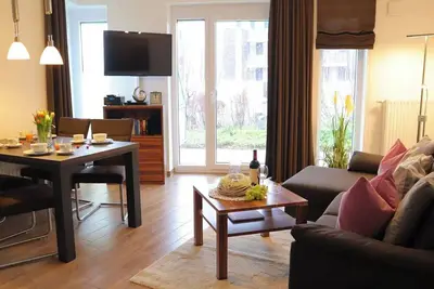 Image de \"Relaxation on the North Sea dyke: The Apartment Nordseetraum welcomes you! \"